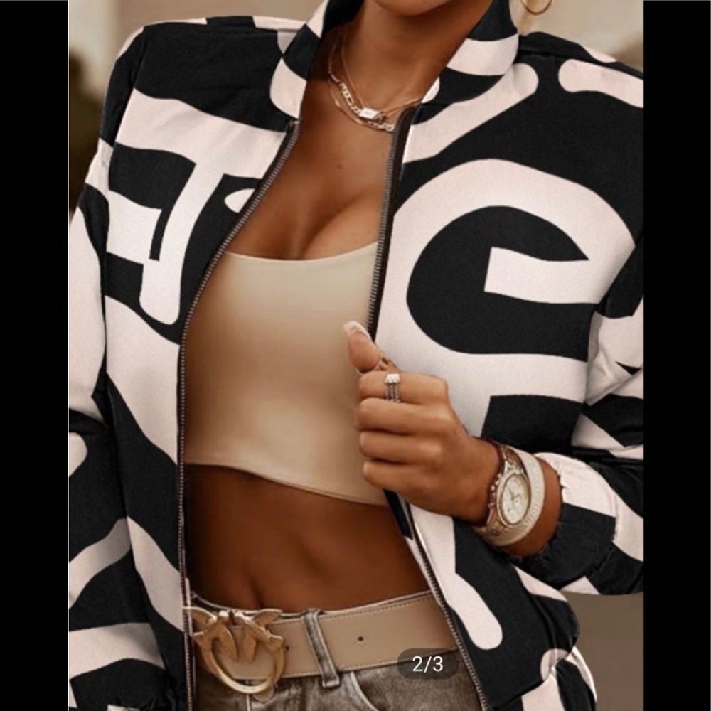 Letter print long sleeve zip up jacket. - Picture 5 of 6